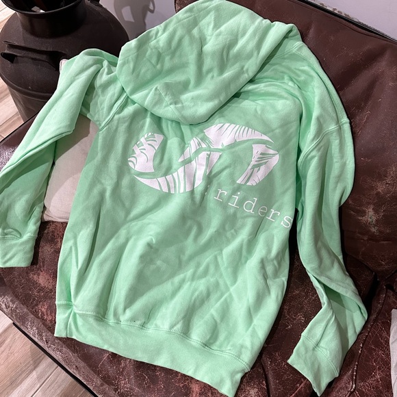 Soflo Riders hoodie with front pocket - Picture 4 of 4